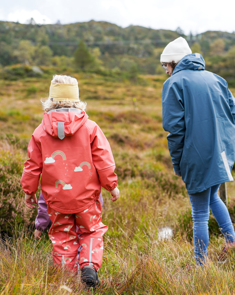 Kattnakken Plask Regnsett Vêret Regnsett Plask Vårrosa