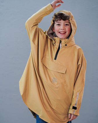 Kattnakken Regnponcho Barn og Junior Regnjakker barn og junior Strå